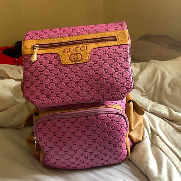 Pink Gucci backpack - Picture 1 of 5